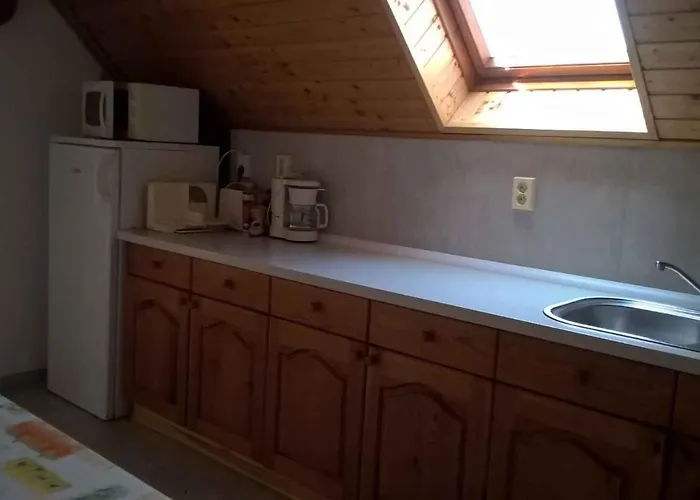 In - Balaton 19048 דירה