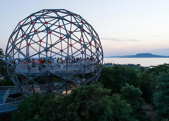 In - Balaton 19048 *